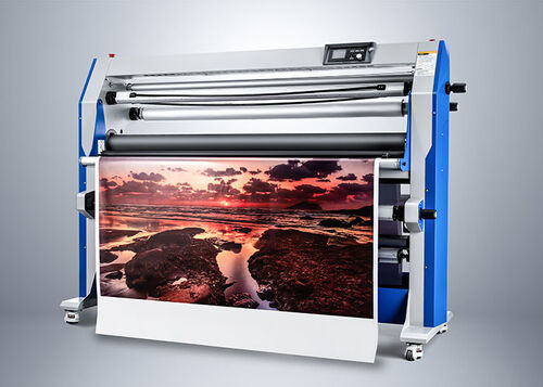 kasus perusahaan terbaru tentang Mengapa Laminator Roll-to-Roll Menjadi Penting untuk Bisnis Signage dan Percetakan
