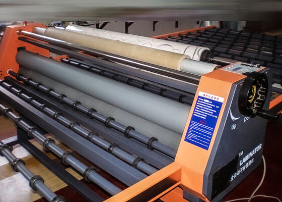 Professional Flatbed Laminator 4.8m Length Bubble Free Laminator MF1950-B2