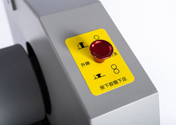 Manual Cold Roll Laminating Machine 110V / 220V Large Laminator