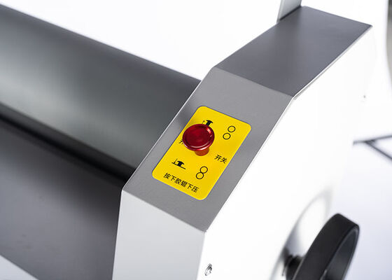 Adjustable Speed Cold Roll Laminator Manual Large Laminators Commercial