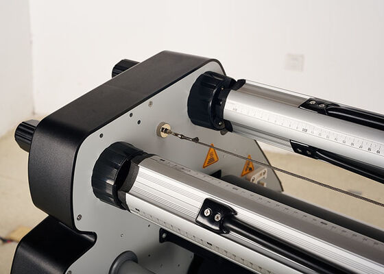 60 inches Wide Laminating Machine Precision High Speed Lamination Machine